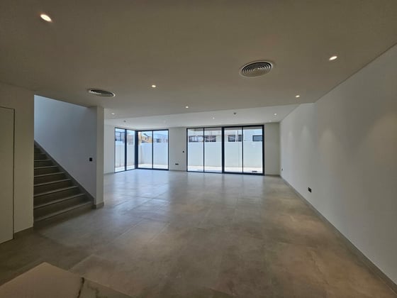 Spacious | Modern | Brand New | View Today, picture 14