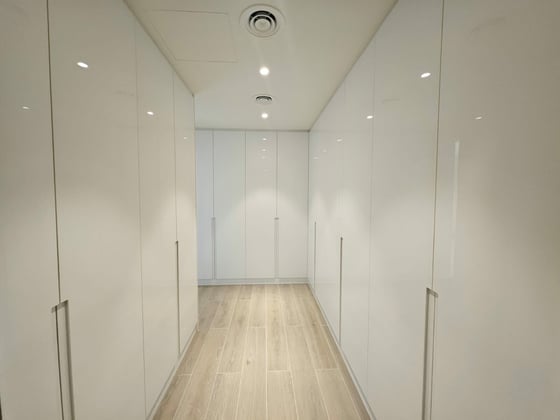 Spacious | Modern | Brand New | View Today, picture 9