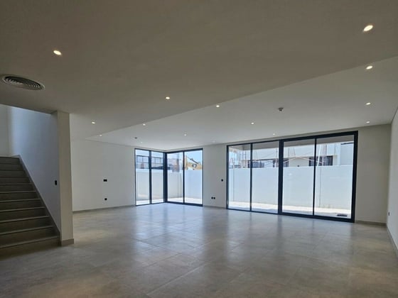 Spacious | Modern | Brand New | View Today, picture 19