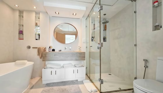 Full Marina View | Rare Layout | High Floor, picture 9