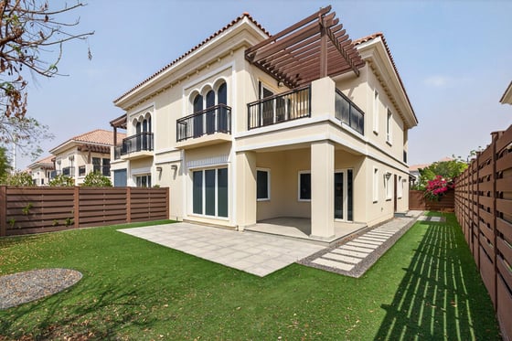 Prime Equestrian Living | Exceptional 4BR + Maid's For Rent, picture 13