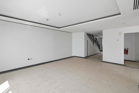 Prime Equestrian Living | Exceptional 4BR + Maid's For Rent, picture 4