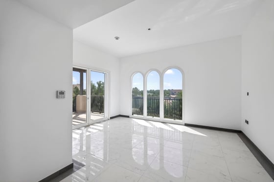 Prime Equestrian Living | Exceptional 4BR + Maid's For Rent, picture 2