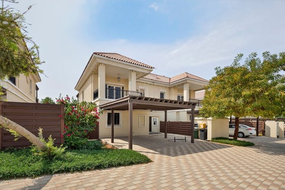Prime Equestrian Living | Exceptional 4BR + Maid's For Rent, picture 1