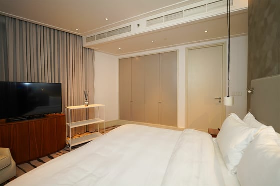 Spacious 2BR + Study | Prime Branded Living, picture 15