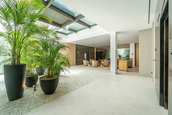 Contemporary Elegance in the Heart of Marbella’s Golden Mile, picture 4
