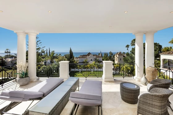 Villa in Marbella Golden Mile, Marbella With 24h Security, picture 9