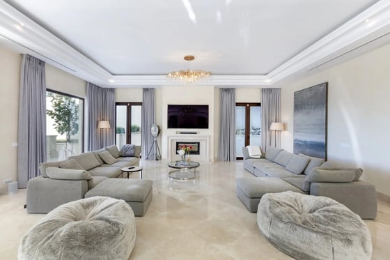 Villa in Marbella Golden Mile, Marbella With 24h Security, picture 11