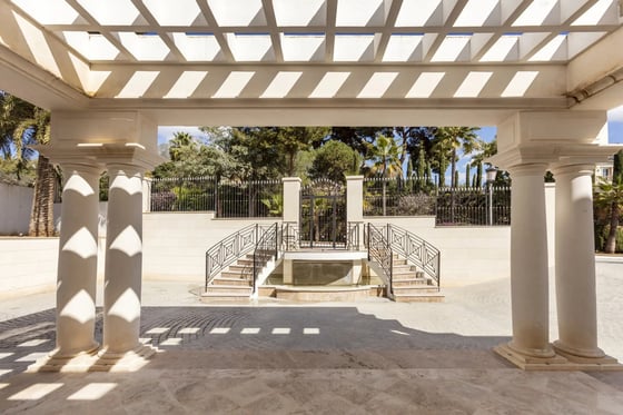 Villa in Marbella Golden Mile, Marbella With 24h Security, picture 7