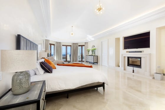 Villa in Marbella Golden Mile, Marbella With 24h Security, picture 16