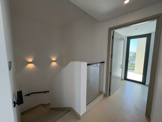 Single Row | Prime Location | Tenanted.., picture 6