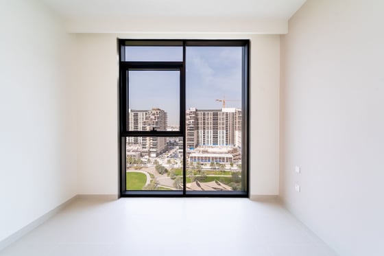 Vacant | Full Park View | Brand New....., picture 15