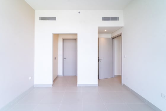 Vacant | Full Park View | Brand New....., picture 19