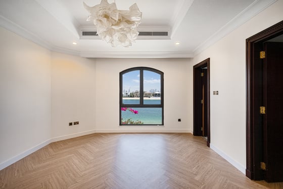 Partially Upgraded | Premium Location | Immaculate, picture 8