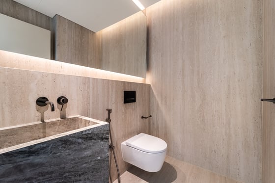 Exclusive Unit with Full Sea and Palm Views, picture 18