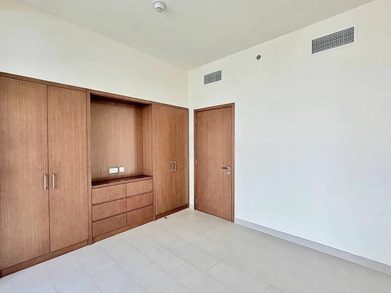 Available Unit | Nice Layout | Park View, picture 4