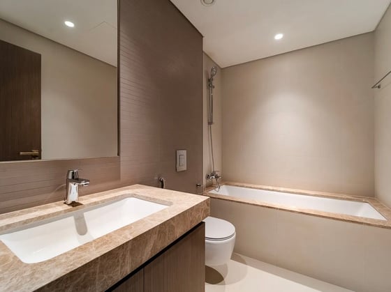Fully Furnished I Private Beach I Vacant, picture 13