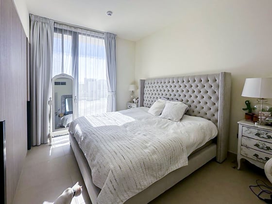 Modern Family Villa | Landscaped Garden | Golf Grove, picture 5