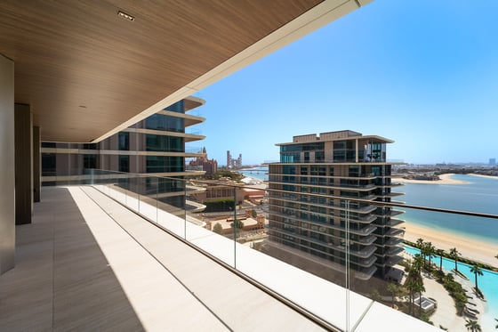 Exclusive Unit with Full Sea and Palm Views, picture 9
