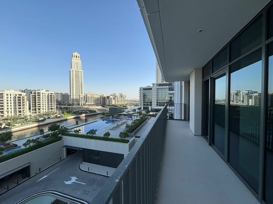 Corner Unit | Canal Views | Bright and Spacious, picture 15