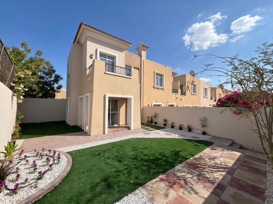 Lowest Priced 4E | Vacant  | Prime Location, picture 1