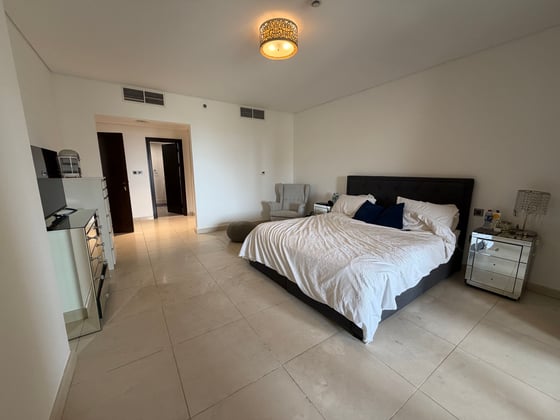Exclusive | Vacant On Transfer | Partial Sea View, picture 12