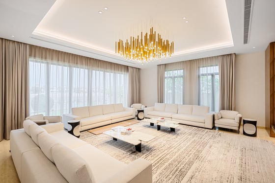 Renovated | Rare Dual View | Private Beach Access, picture 3