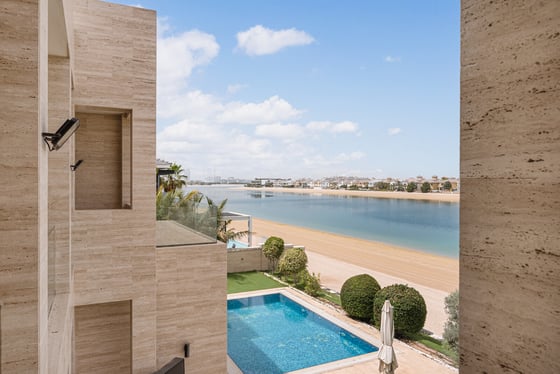 Renovated | Rare Dual View | Private Beach Access, picture 14