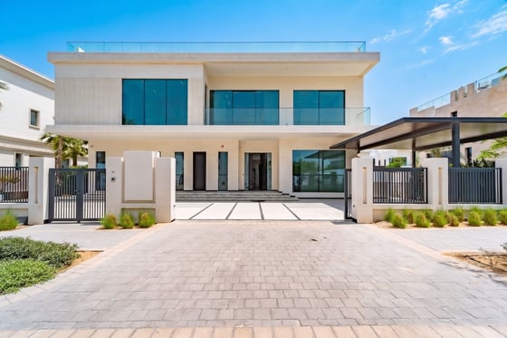 Custom Villa | Turn Key | Brand New....., picture 1