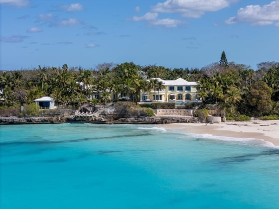 Jungle Cove, Iconic Beachfront Estate, picture 2