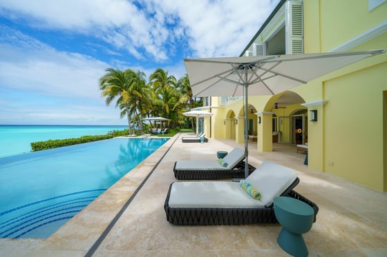 Jungle Cove, Iconic Beachfront Estate, picture 7