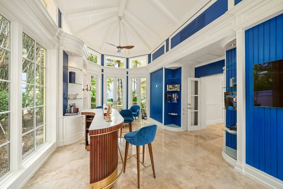 Jungle Cove, Iconic Beachfront Estate, picture 16