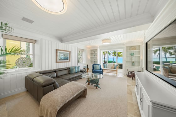 Jungle Cove, Iconic Beachfront Estate, picture 19