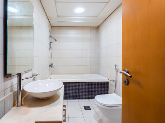 Investor Deal | Close to Mall | Beach Access, picture 8