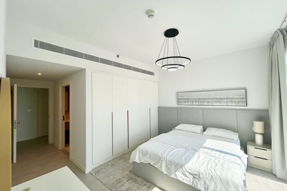 Furnished | Corner Unit | Panoramic Sea View, picture 11