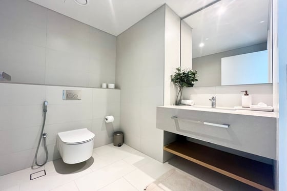 Furnished | Corner Unit | Panoramic Sea View, picture 15
