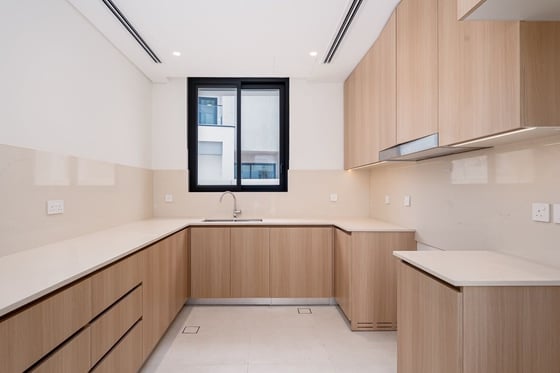 4BR+Maid's | Standalone G+1 | Single Row, picture 10