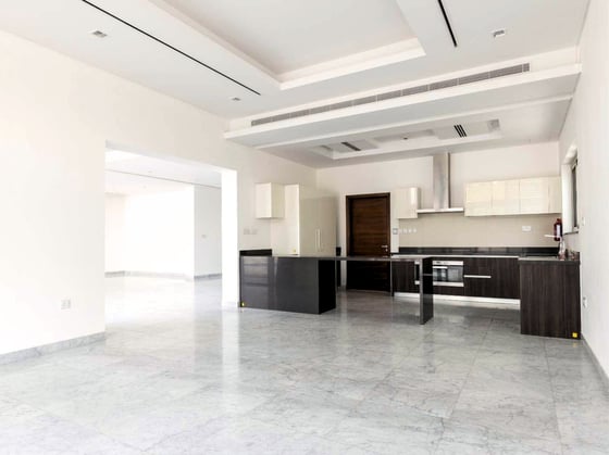 Phase 1/2 | Contemporary A | Near Lagoon, picture 8