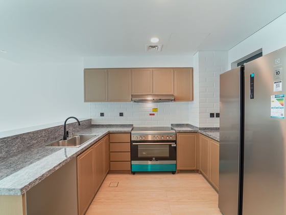 Move in Ready | Motivated Seller | Quiet Location, picture 2