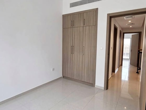 Close to Entrance | Corner Unit | Brand New, picture 10