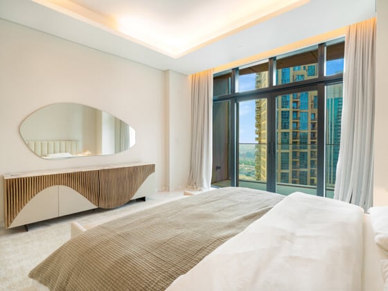 Luxury Living | Burj View | Modern and Furnished, picture 14