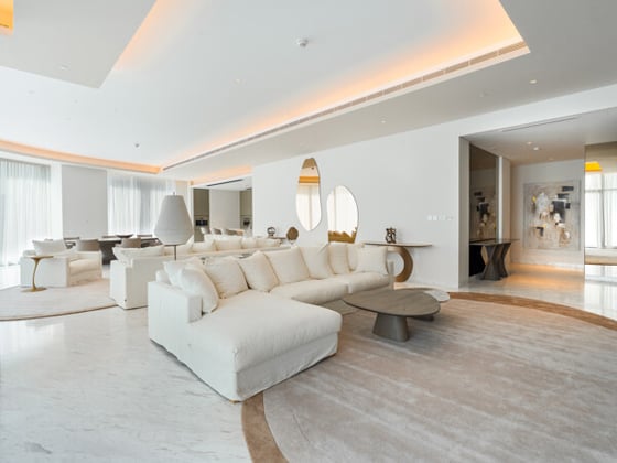 Luxury Living | Burj View | Modern and Furnished, picture 11