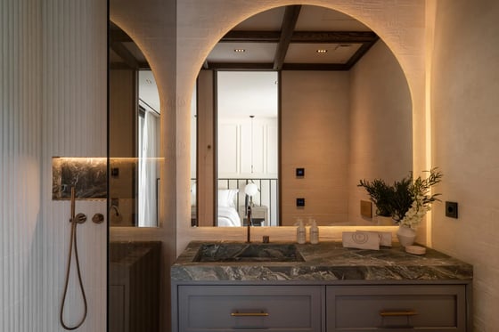 A striking contemporary villa nestled in Marbella heart., picture 9