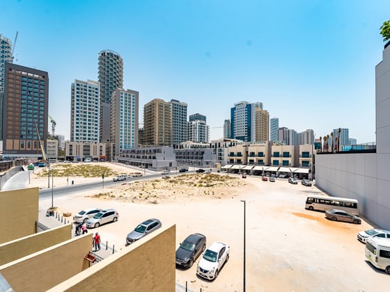 Vacant | Prime Location | Best Deal....., picture 21