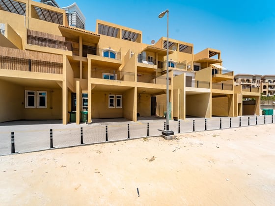 Vacant | Prime Location | Best Deal....., picture 23