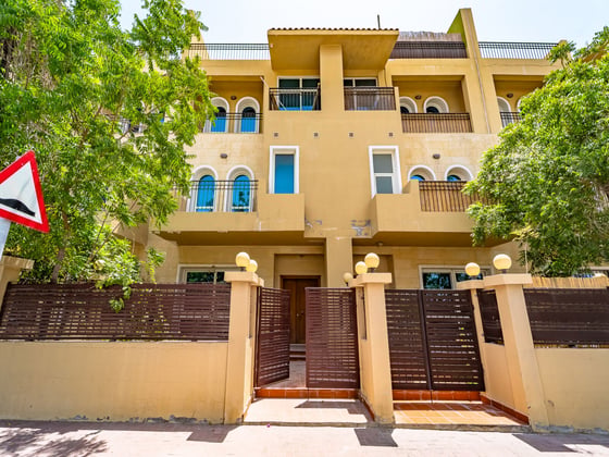 Vacant | Prime Location | Best Deal....., picture 22