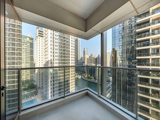 Fully Upgraded | Vacant | Full Marina View, picture 15