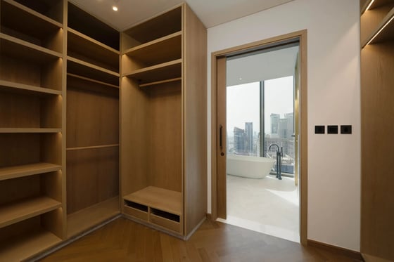 5-bed duplex penthouse for sale at Jumeirah Living, picture 23
