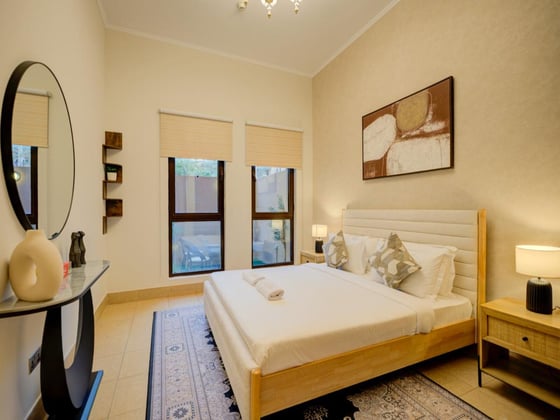Burj Khalifa View | Garden Unit | Furnished, picture 8