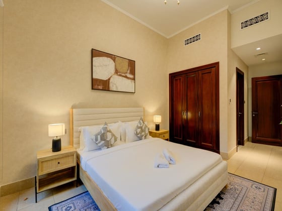 Burj Khalifa View | Garden Unit | Furnished, picture 9